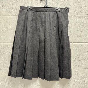 Vintage 100% Wool Pleated Skirt Gray Talbots Petite Size 8 Classic A-Line